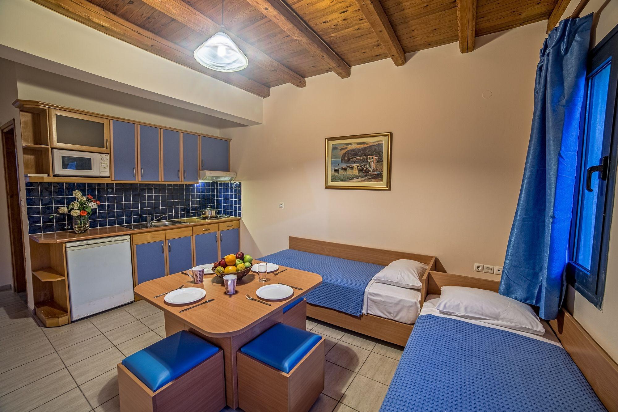 Blue Aegean Hotel & Suites Gouves Exterior photo